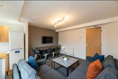 Student house share in Heaton Main Photo