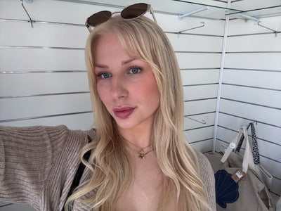 Looking for a flatshare / buddy up  Main Photo