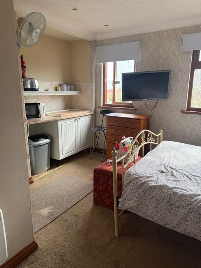 Specious Self contained Studio.  Main Photo