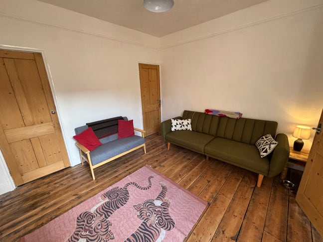 Golden Triangle two-bed, two bath Main Photo