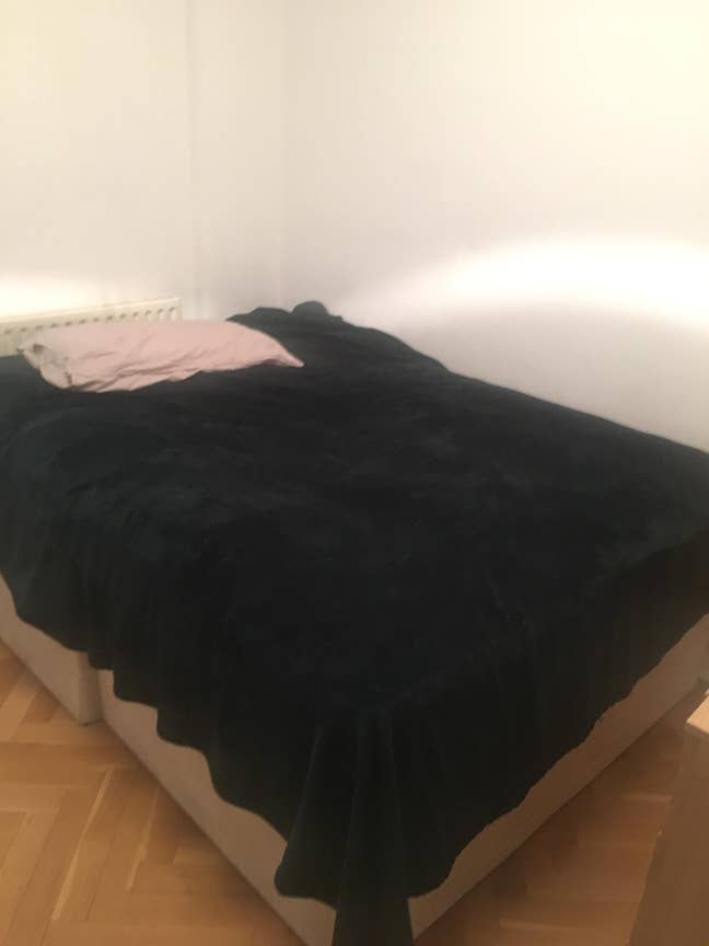 2 Rooms Flat ( Not Separate Rooms) Bethnal Green Main Photo