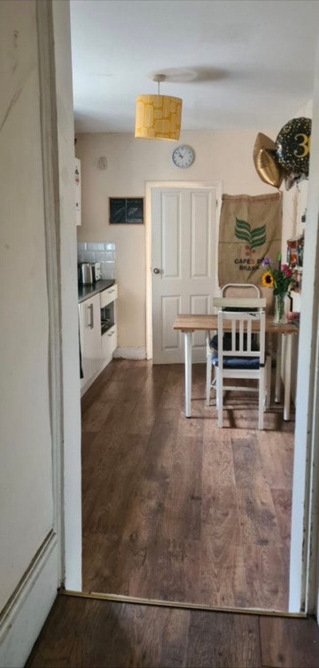 Bright Double Room in St John's/Deptford Main Photo
