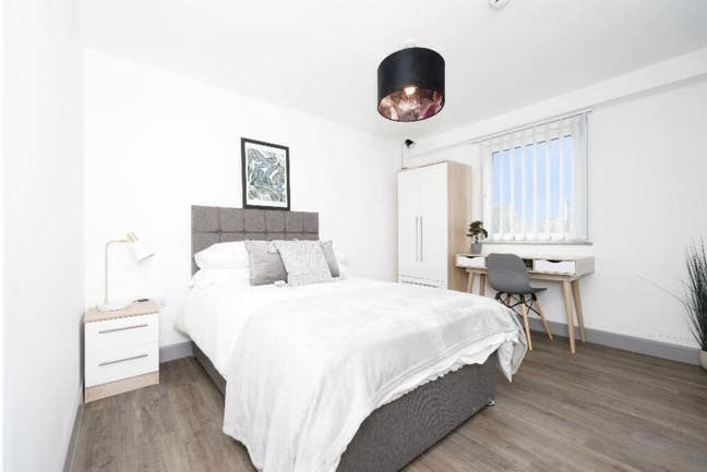 *Convenient 1-Bed Flatshare near Carlisle Train St Main Photo