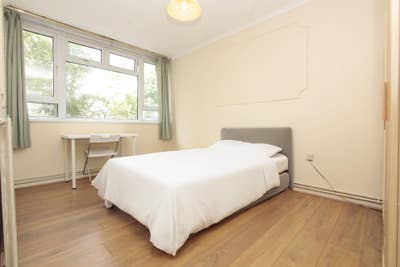 Large & Affordable Rooms in Canary Wharf Main Photo