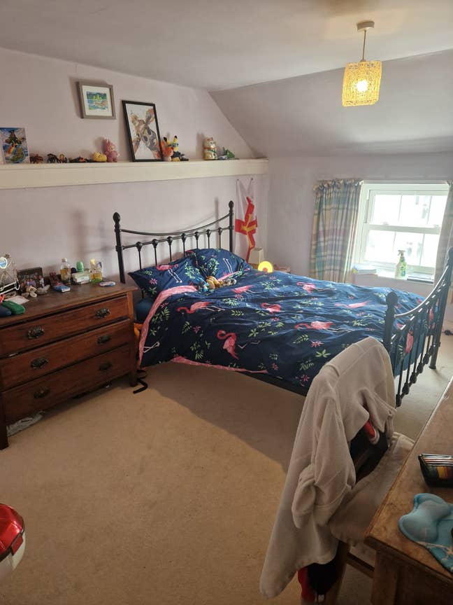 Room available in shared flat Main Photo