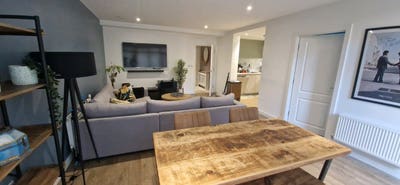 Double Room and private bathroom, modern duplex Main Photo