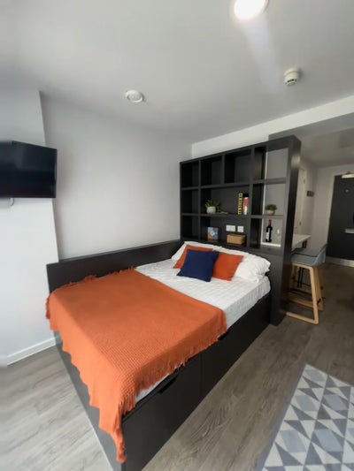 Iq Bloomsbury Studio Takeover | Apr-Sep | &pound;400/Wee Main Photo