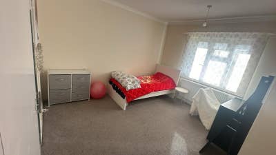 Beautiful Double room in Totteridge & Whetstone Main Photo