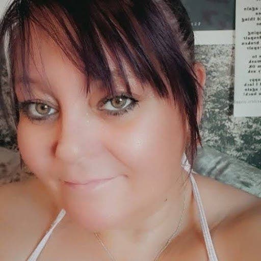 54 year old Female seeks a double room Main Photo