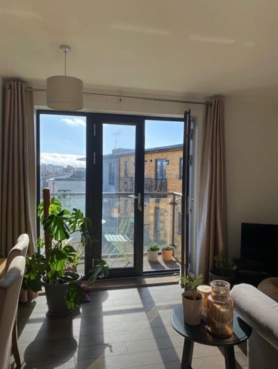 Double bedroom- lovely 2 bedroom flat in Tooting  Main Photo