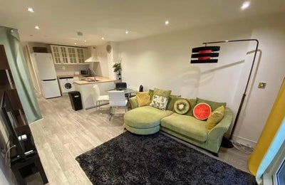 Spacious 2B2B at NG1 Nottingham City Center Main Photo