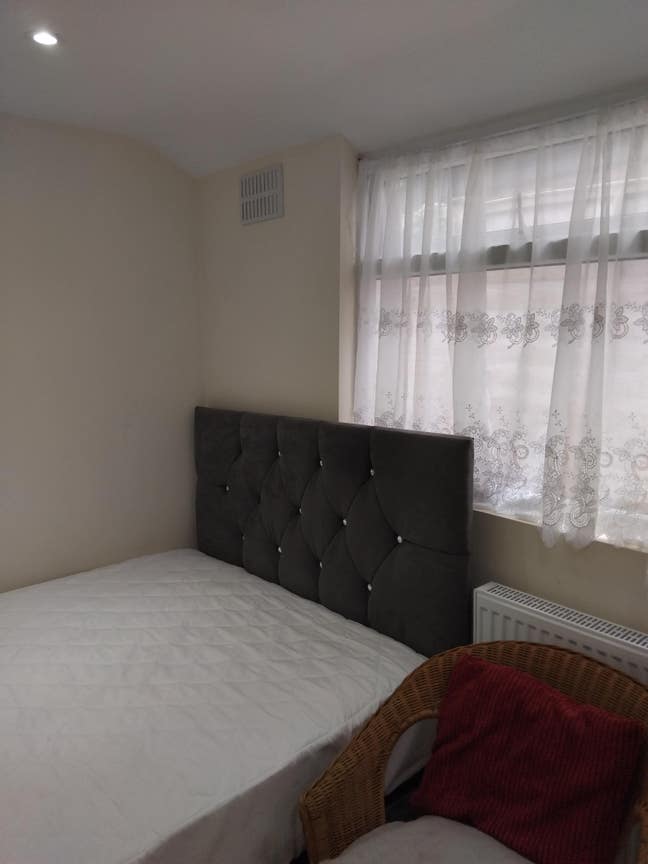 Hurry! New Self-Contained Studio for a Room's Rent Main Photo