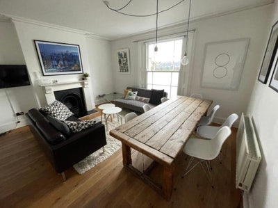 Lovely Double Room Kentish Town Main Photo