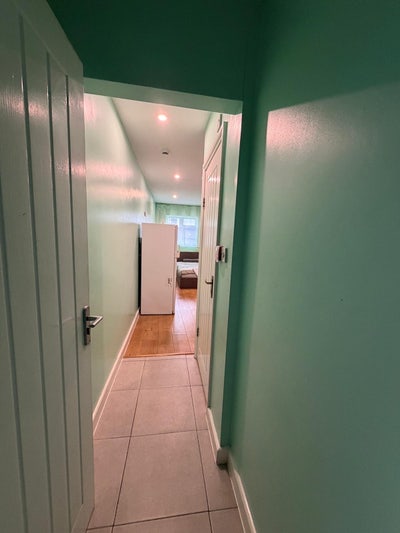 For 1 pupil’s - single en-suite studio  Main Photo