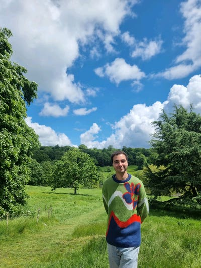 Looking for a room in a 2b flat in East Main Photo