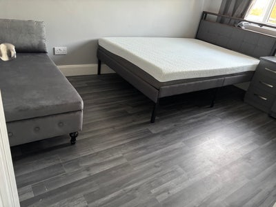  New build in the house 2 double bedrooms, Main Photo