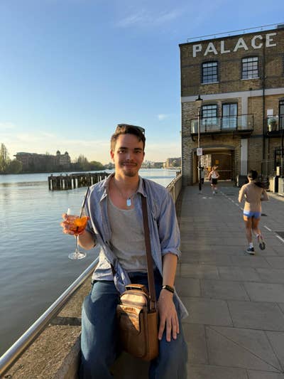 Looking to move in with friendly people! Main Photo