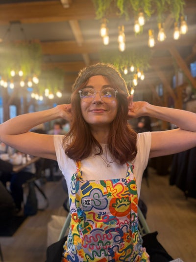 Gal looking for a home Main Photo