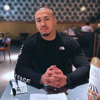 30 year old Male seeks a single or double room Main Photo