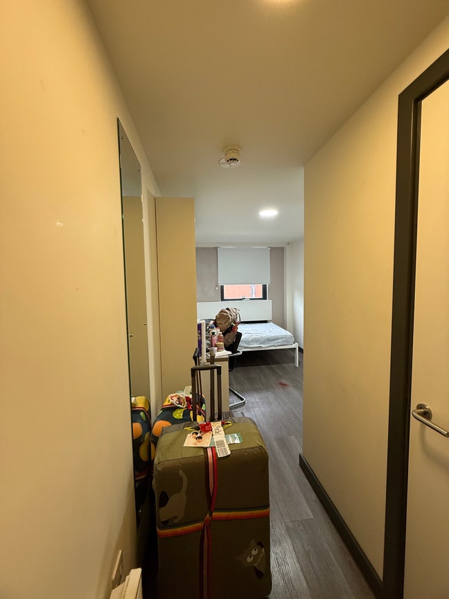 Student apartment subletting Main Photo