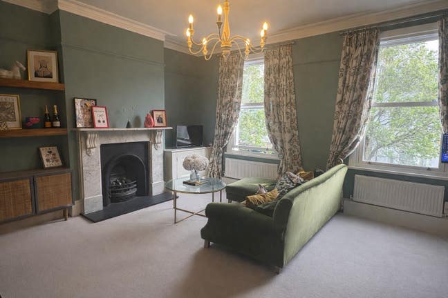 Amazing place in the heart of Parsons Green Main Photo