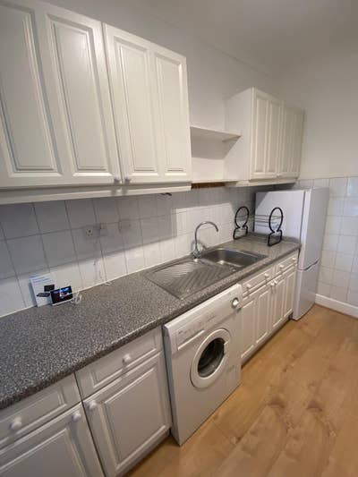 2 Bed City Centre Flat to Let  Main Photo