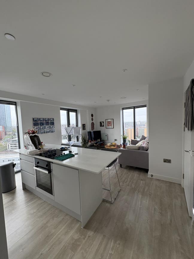 Urgent Short Tenancy Takeover Main Photo