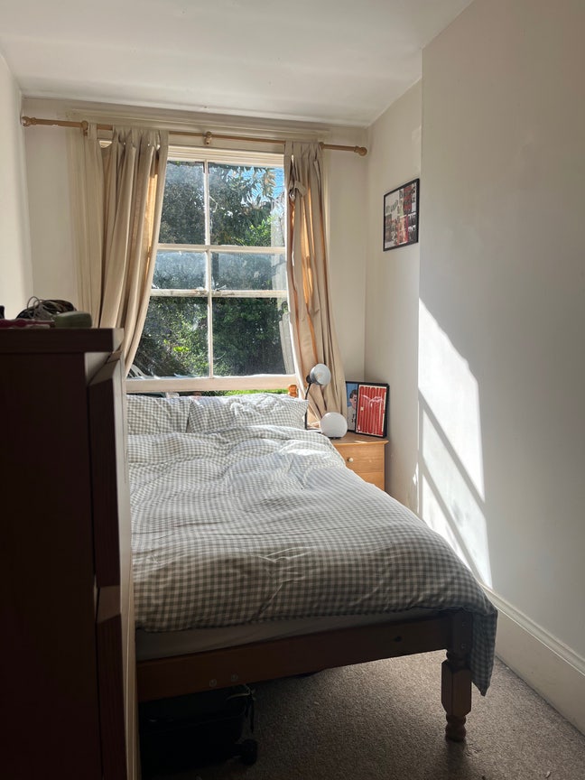 Highbury Sublet may - July  Main Photo
