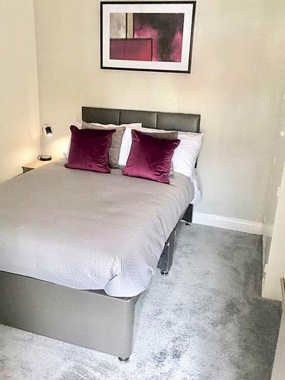 Live Close, Save Time! Double Rooms In Doncaster Main Photo