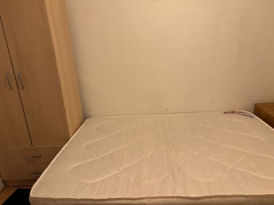 🏡 Room Available – NE4 Main Photo