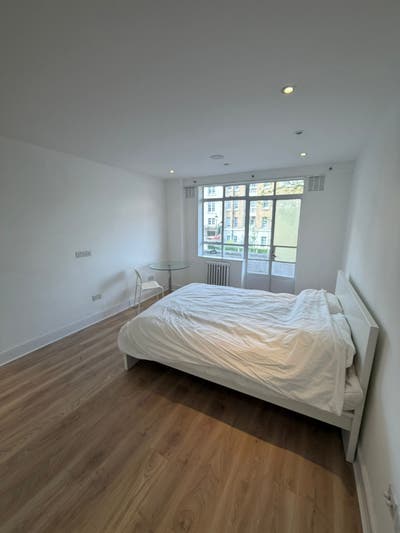 Luxury 1 Bedroom Apartment – St. John’s Wood, NW8  Main Photo