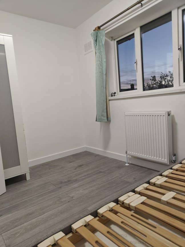 Single room and double room available for working Main Photo