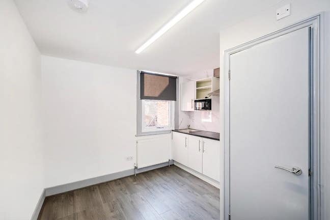 Forest Road, Walthamstow, E17 Main Photo