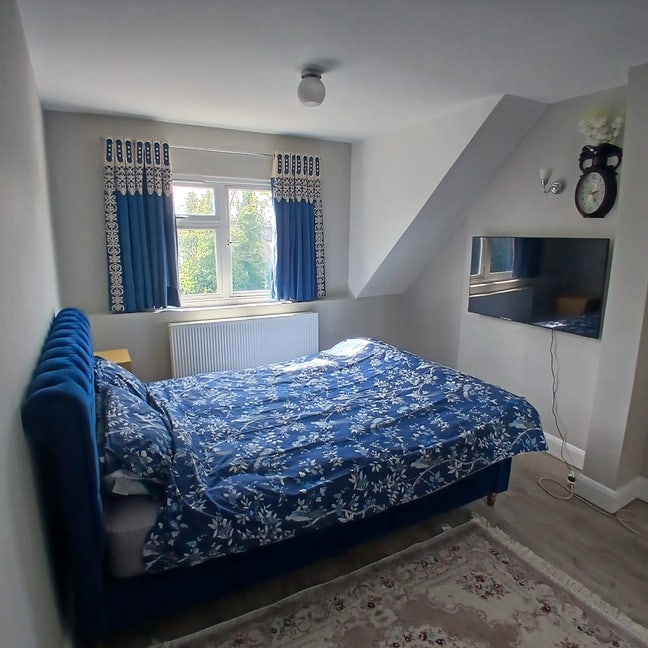 Double room to rent in shared house  Main Photo
