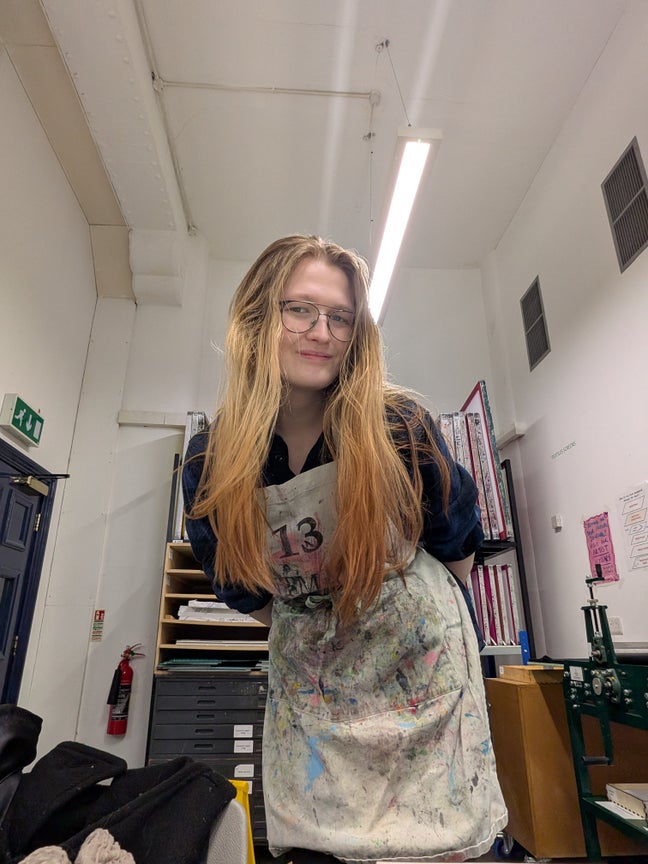 Nocturnal professional seeking laidback house shar Main Photo