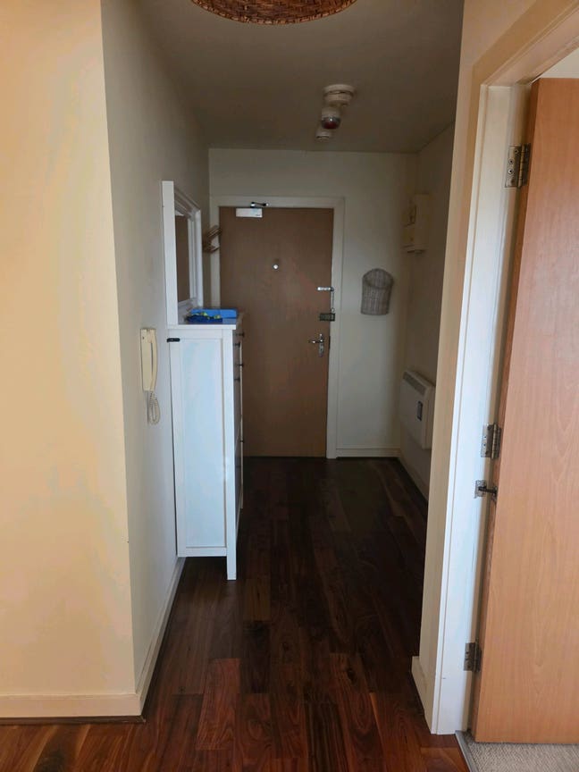 Ideal for sharing 2 bed Apt close to City centre Main Photo