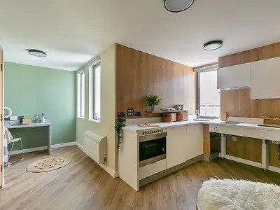 Extra Large Double Studio Whitechapel London Main Photo