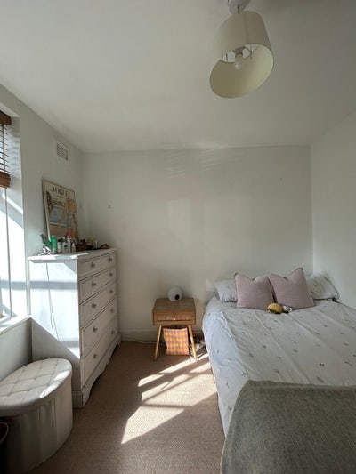 Room Available – Brixton Hill  Main Photo