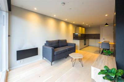 Gorgeous 1 bed flat in Castlefield! Main Photo