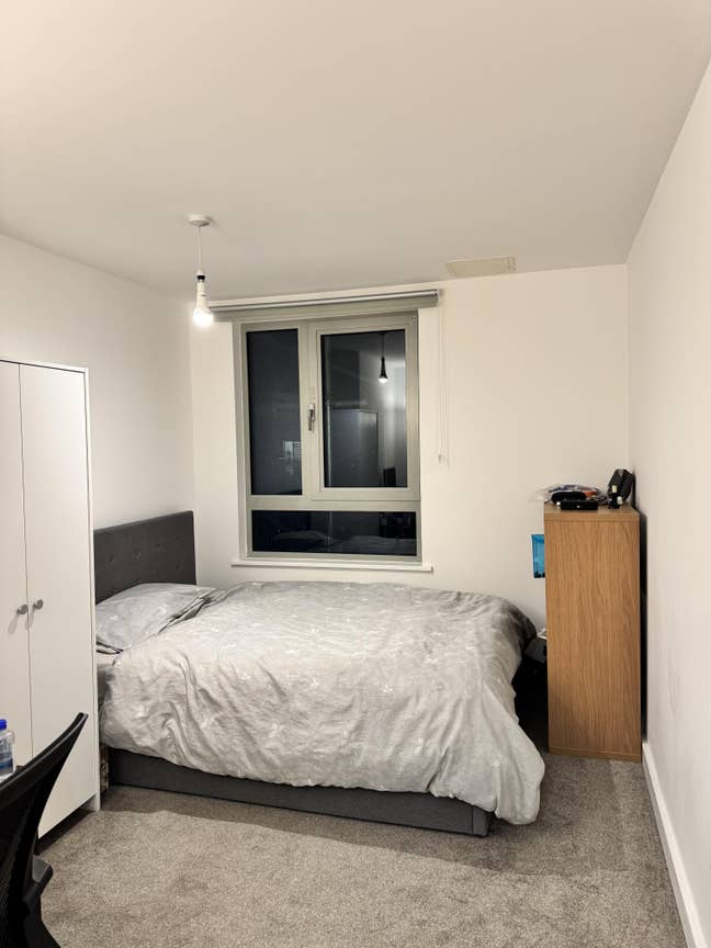 Short-term let Double bedroom + Private Bathroom Main Photo
