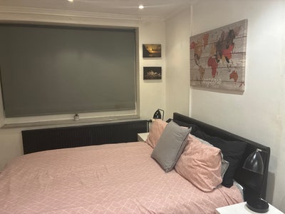 Friendly home in Mortlake  Main Photo