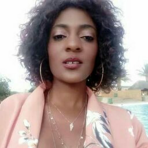 Looking for room to rent  Main Photo