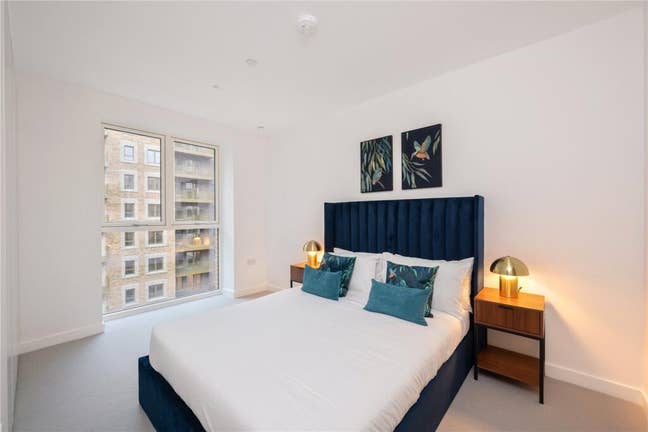 2 Bed, 2 Bath & Gym - Brent Cross Town Development Main Photo