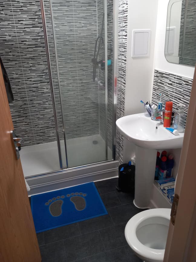 New build 2 bedroom flat  Main Photo