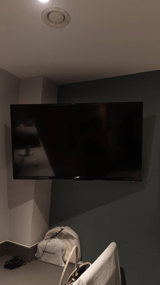 Room at Luna student accommodation  Main Photo