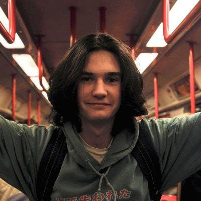 Looking for house/flat share while on placement Main Photo