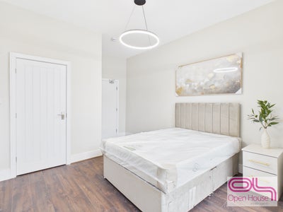New luxury rooms  – Garstang Rd, Fulwood, Preston Main Photo