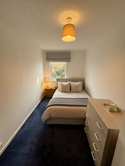 Double Room, Great Location. Quiet and tidy House  Main Photo