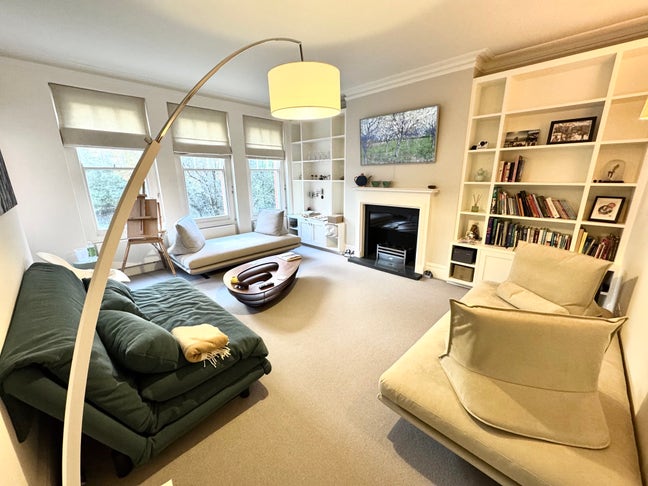 Double Room - Opposite Battersea Park Main Photo