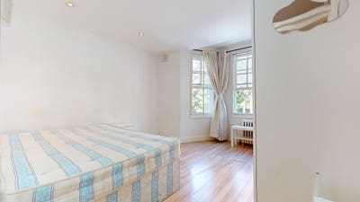 2 Bedroom Apartment in Edgware Road Main Photo